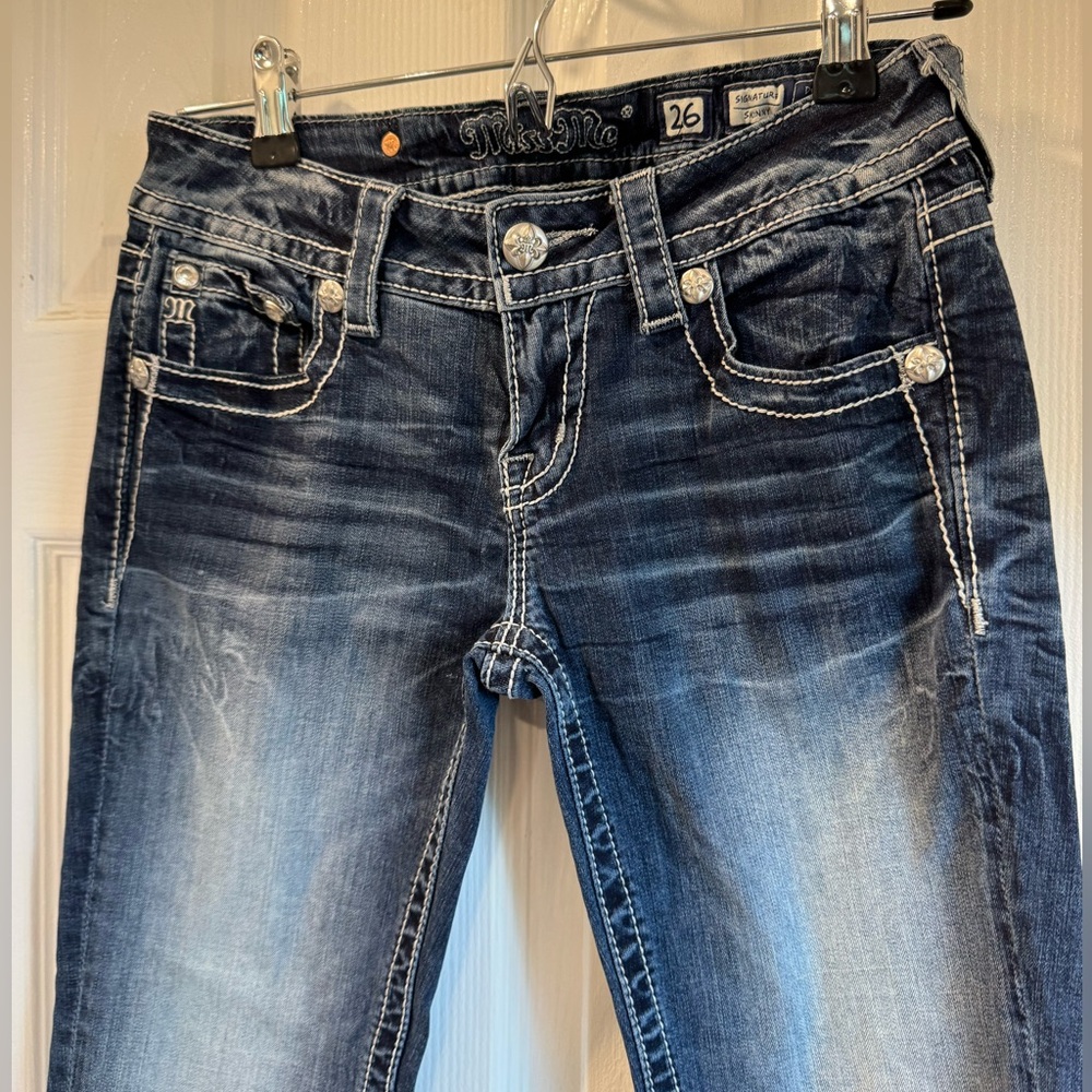 Miss Me Women's Dark Blue Skinny Cut Jeans with Embroidery Size 26 - Picture 4 of 6